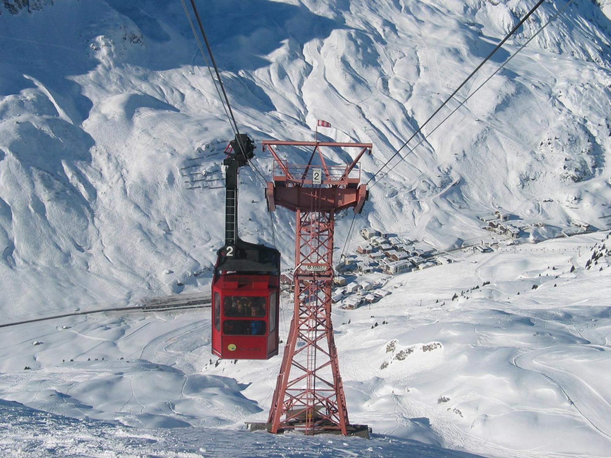 Arlberghaus Ξενοδοχείο Zürs Εξωτερικό φωτογραφία
